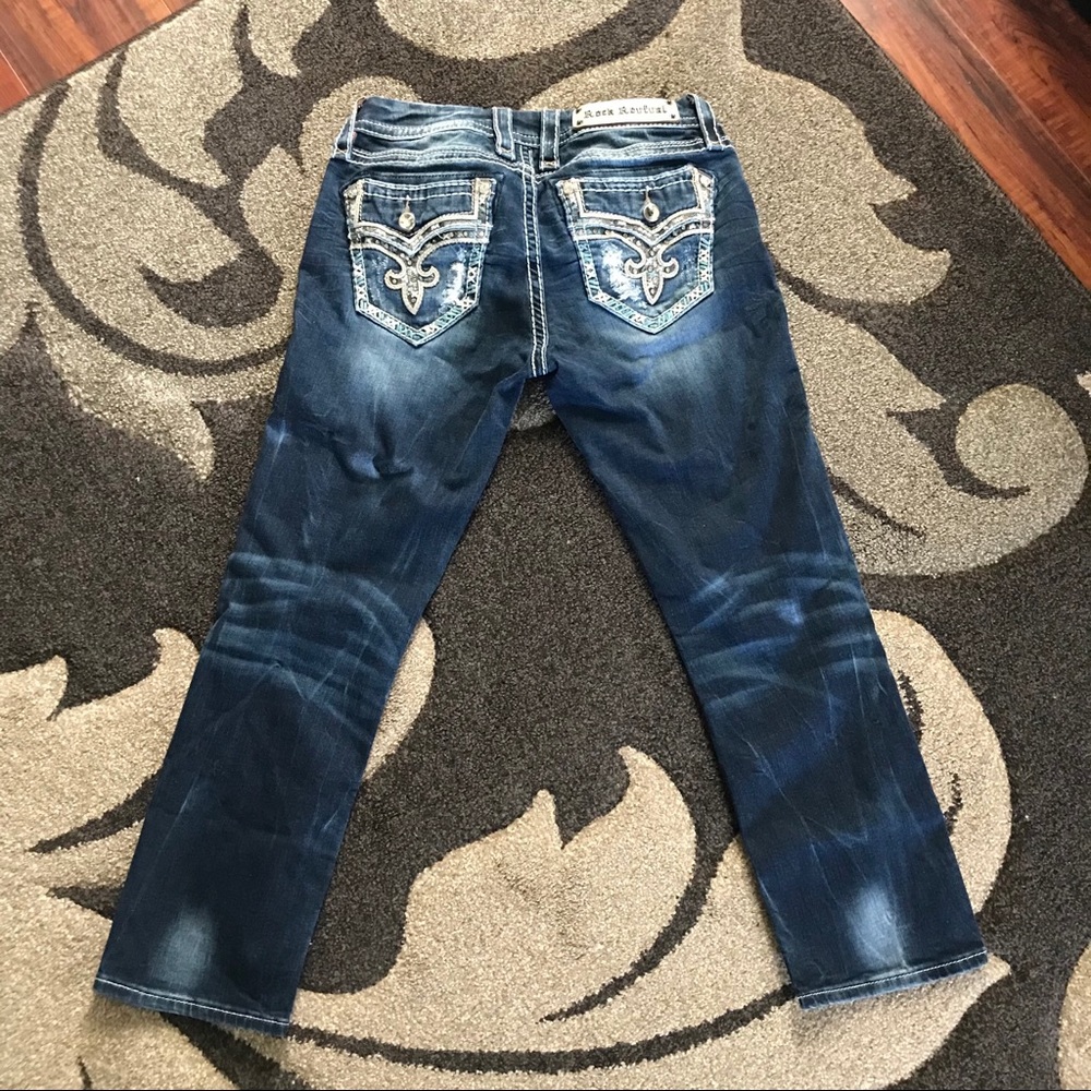 Rock revival crop size 28